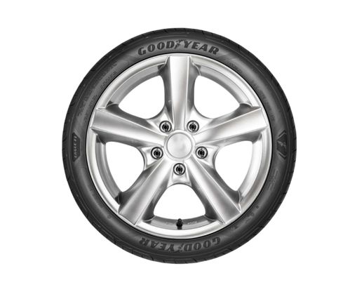 汽車(chē)頭條 汽車(chē)輪胎品牌排行榜前十名中的高端之選,固特異鷹馳f1酷跑so cool